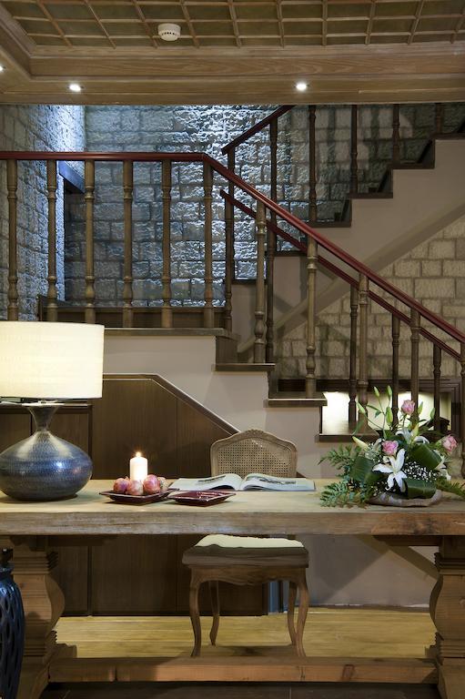 Aberratio Boutique Hotel Aristi Ngoại thất bức ảnh