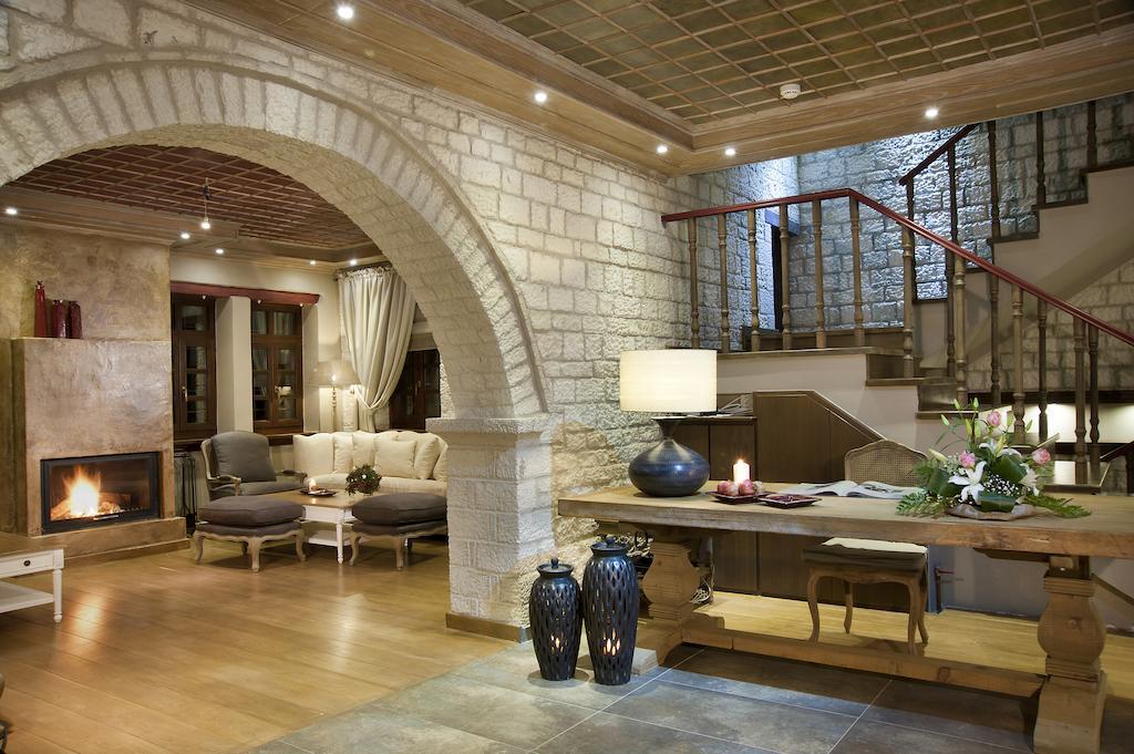 Aberratio Boutique Hotel Aristi Ngoại thất bức ảnh